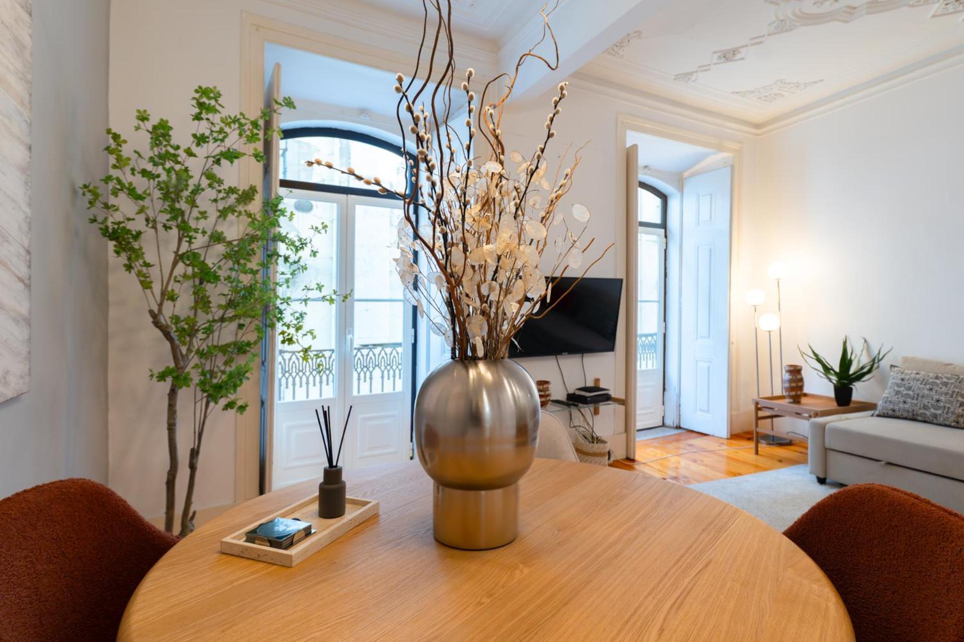 Beautiful Apartment In Bairro Alto - Quite Lisboa Exteriör bild