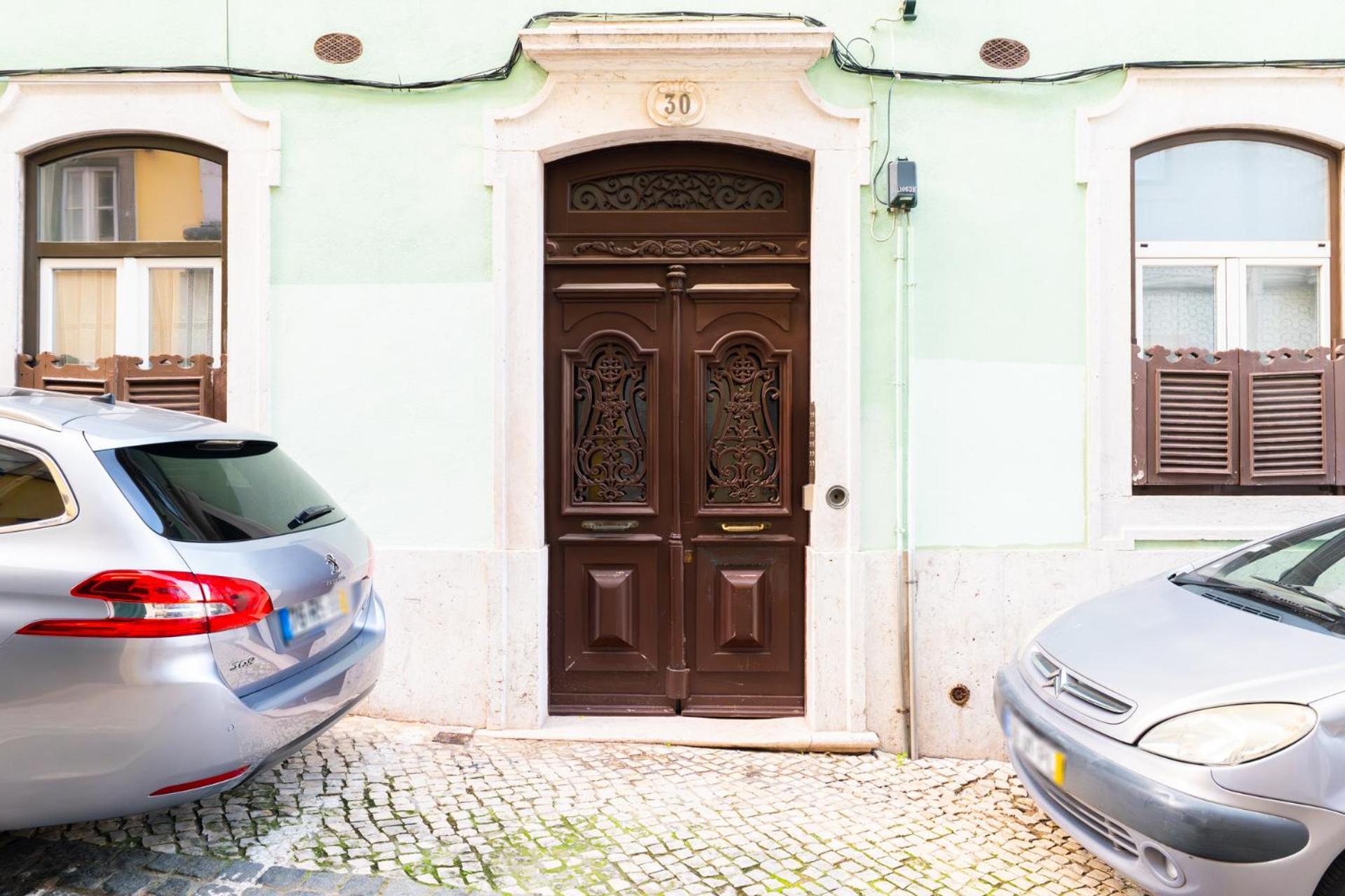 Beautiful Apartment In Bairro Alto - Quite Lisboa Exteriör bild