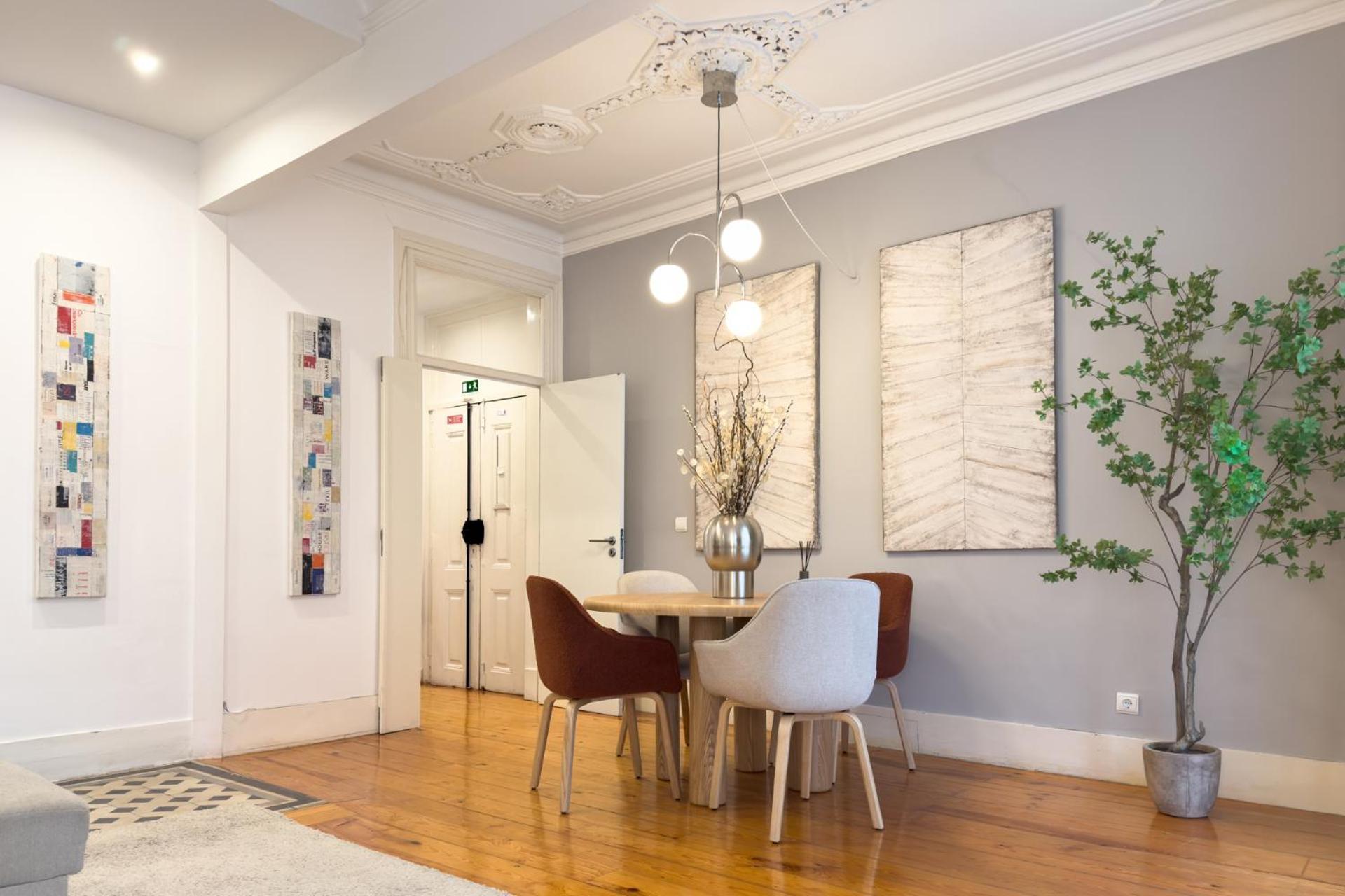 Beautiful Apartment In Bairro Alto - Quite Lisboa Exteriör bild